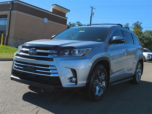 Used 2018 Toyota Highlander Limited Platinum image 7