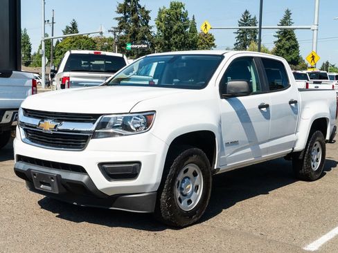 Used 2019 Chevrolet Colorado W/T w/ WT Convenience Package RWD image 3
