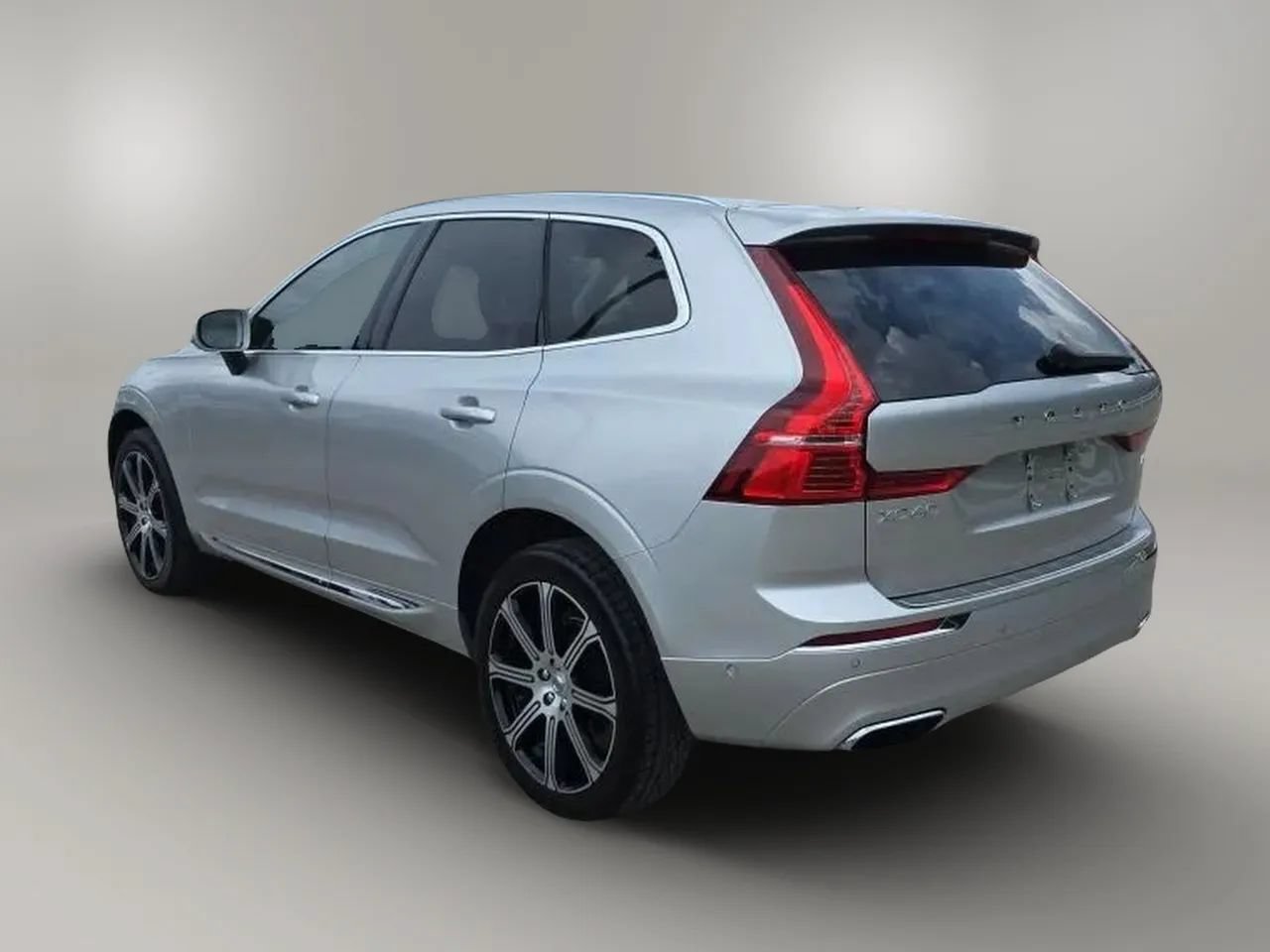 Used 2021 Volvo XC60 T5 Inscription w/ Advanced Package FWD image 6