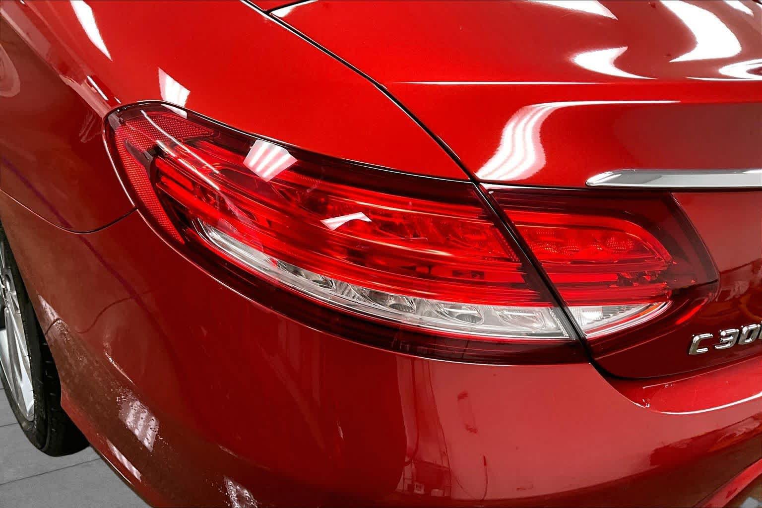 Used 2018 Mercedes-Benz C 300 4MATIC Cabriolet image 29