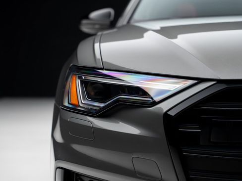 Used 2023 Audi S6 Premium Plus w/ Premium Plus Package image 8