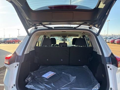 New 2026 Nissan Rogue SV image 18