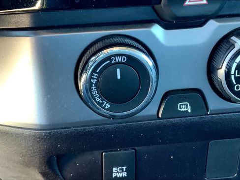 Used 2018 Toyota Tacoma SR w/ SR Convenience Package AWD/4WD image 35