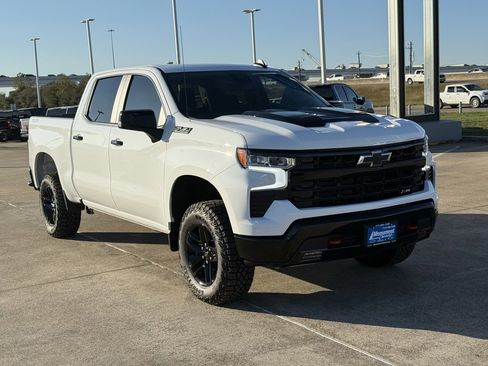 New 2026 Chevrolet Silverado 1500 LT Trail Boss w/ LPO, Dark Essentials Package image 5