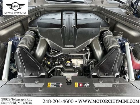 Used 2025 Genesis GV80 3.5T Prestige AWD/4WD image 14