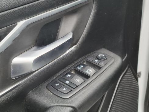 Used 2019 RAM 1500 Big Horn AWD/4WD image 21