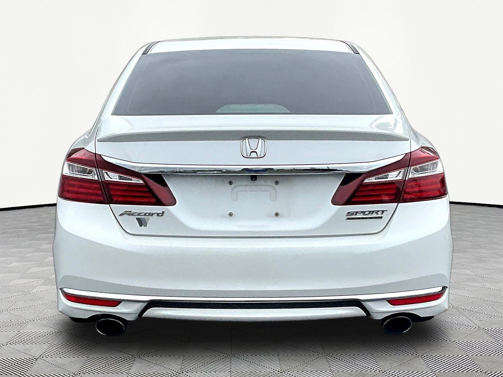 Used 2017 Honda Accord Sport Special Edition image 12