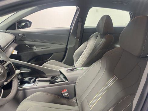 New 2026 Hyundai Elantra Sport image 8