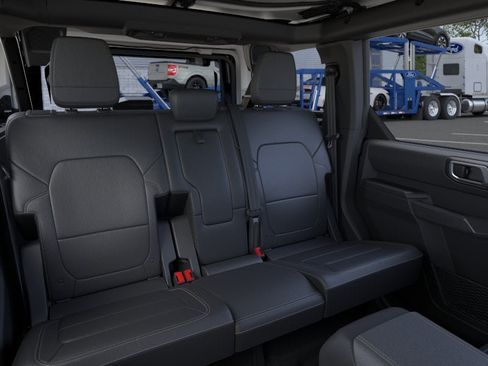 New 2026 Ford Bronco Badlands AWD/4WD image 11