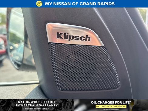New 2026 Nissan Armada SL w/ Captain's Chari Seat Package AWD/4WD image 13