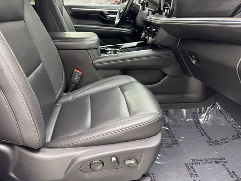 Used 2025 Chevrolet Tahoe LT image 48