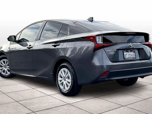 Used 2021 Toyota Prius L Eco image 15