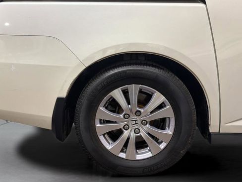 Used 2016 Honda Odyssey SE image 35