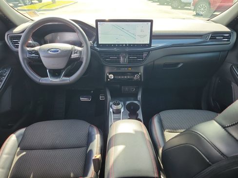 Certified 2023 Ford Escape ST-Line w/ Tech Pack #1 FWD image 13