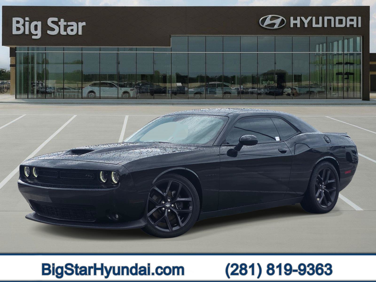Used 2021 Dodge Challenger R/T w/ Blacktop Package RWD image 1