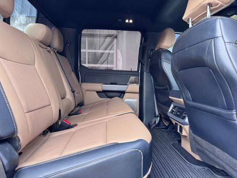 Used 2023 Ford F250 Lariat w/ Chrome Package image 8