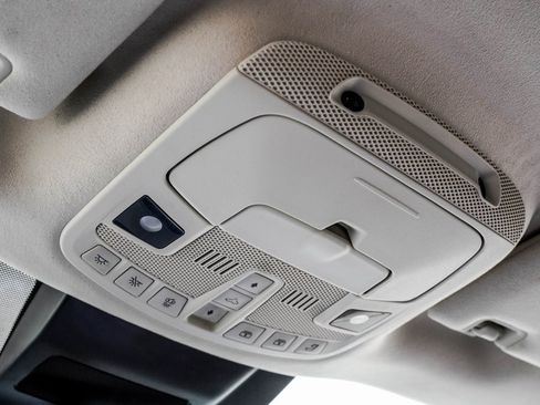 Used 2020 Lincoln Navigator L Black Label w/ Cargo Convenience Package image 37