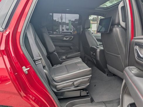Used 2022 Chevrolet Tahoe RST w/ Luxury Package AWD/4WD image 20