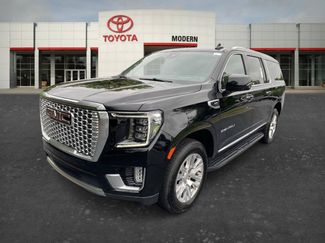Used 2023 GMC Yukon XL Denali AWD/4WD video 1