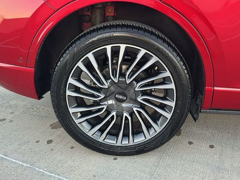 Used 2020 Lincoln Corsair Reserve w/ Equipment Group 201A image 17