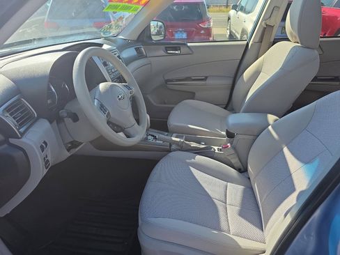 Used 2012 Subaru Forester 2.5X Premium AWD/4WD image 7