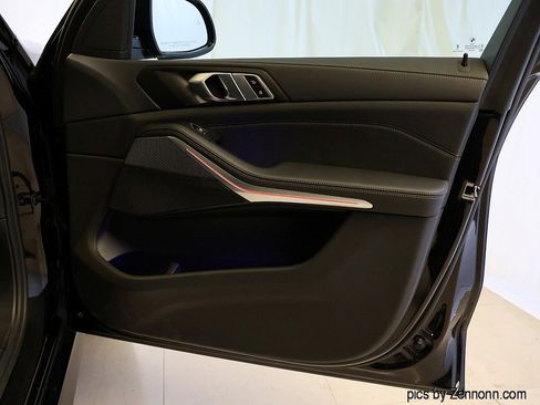 Certified 2023 BMW X5 xDrive40i w/ M Sport Package image 33