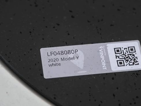 Used 2020 Tesla Model Y Long Range image 22