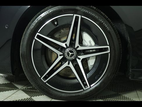 Used 2024 Mercedes-Benz C 300 4MATIC Sedan image 8