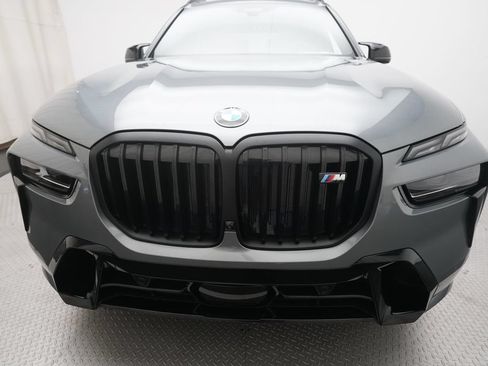 Used 2023 BMW X7 M60i w/ Executive Package AWD/4WD image 10