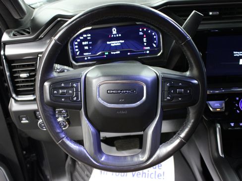 Used 2024 GMC Sierra 3500 Denali Ultimate AWD/4WD image 17