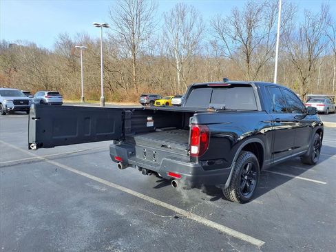 Used 2022 Honda Ridgeline Black Edition image 11