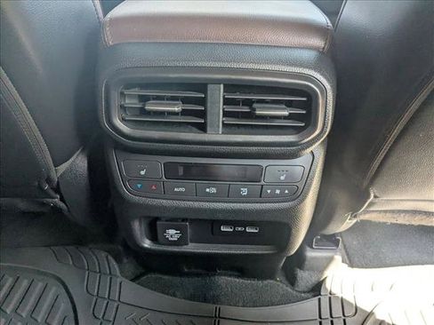 Used 2023 Honda Pilot Elite image 17