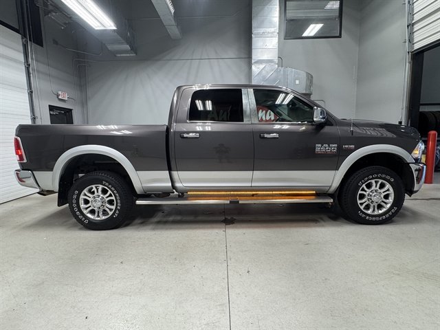 Used 2015 RAM 2500 Laramie AWD/4WD image 9