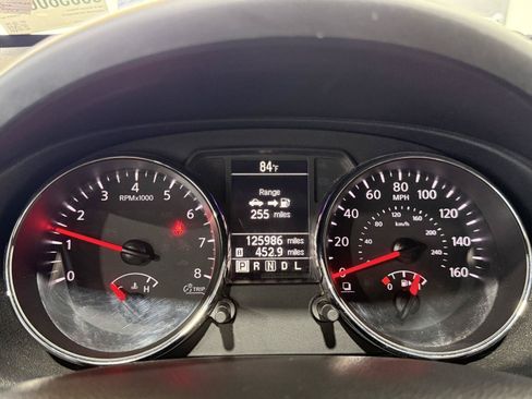Used 2013 Nissan Rogue S FWD image 3