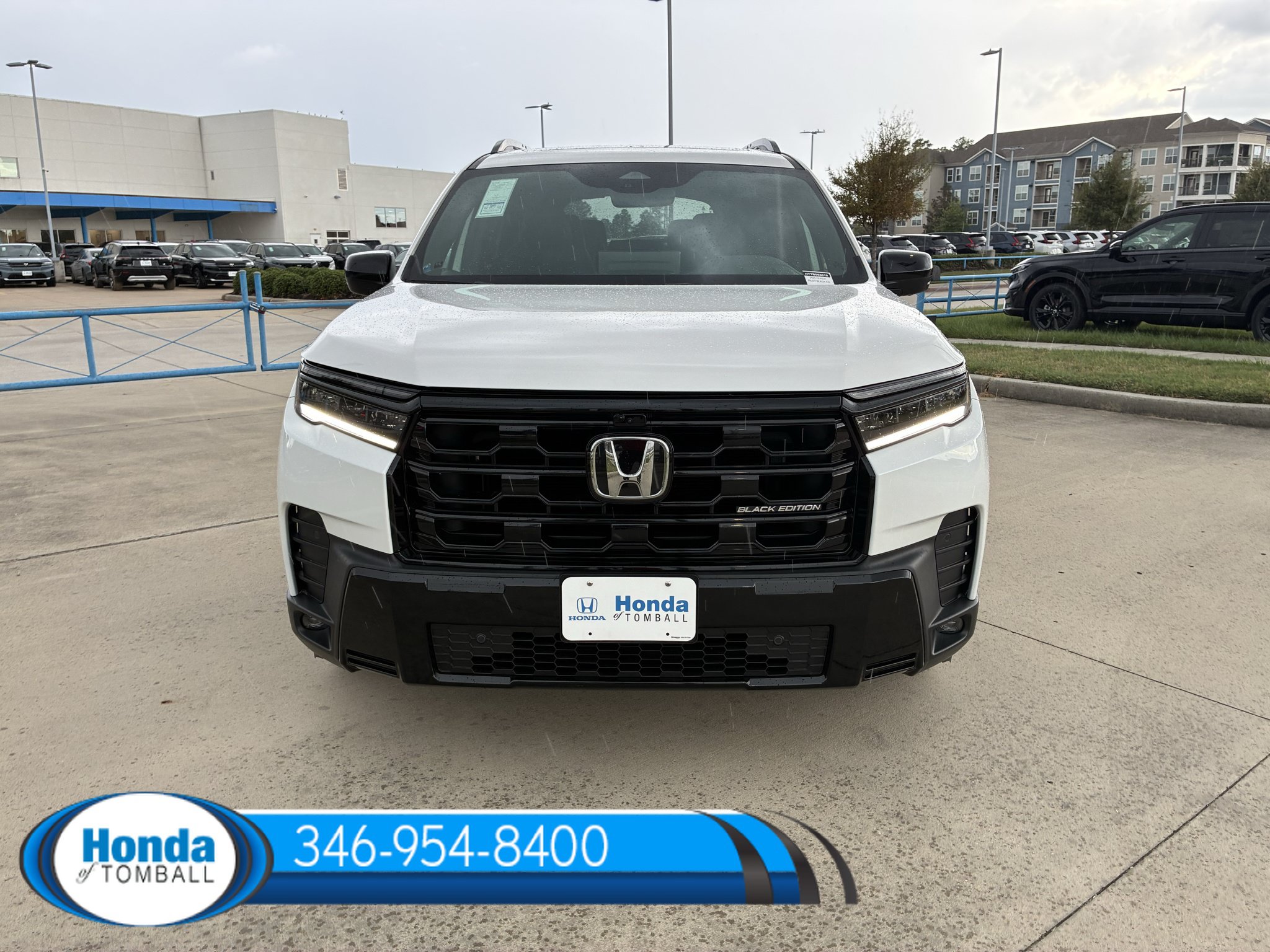 New 2026 Honda Pilot Black Edition image 2