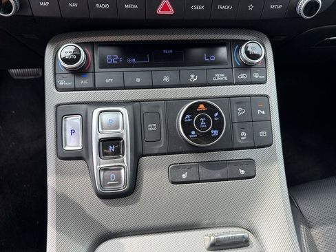Used 2024 Hyundai Palisade SEL AWD/4WD image 11