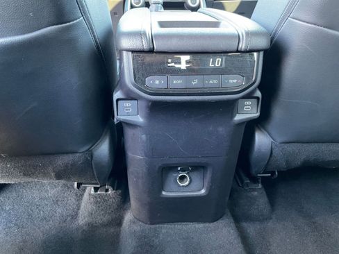 Used 2025 Toyota Grand Highlander FWD image 24