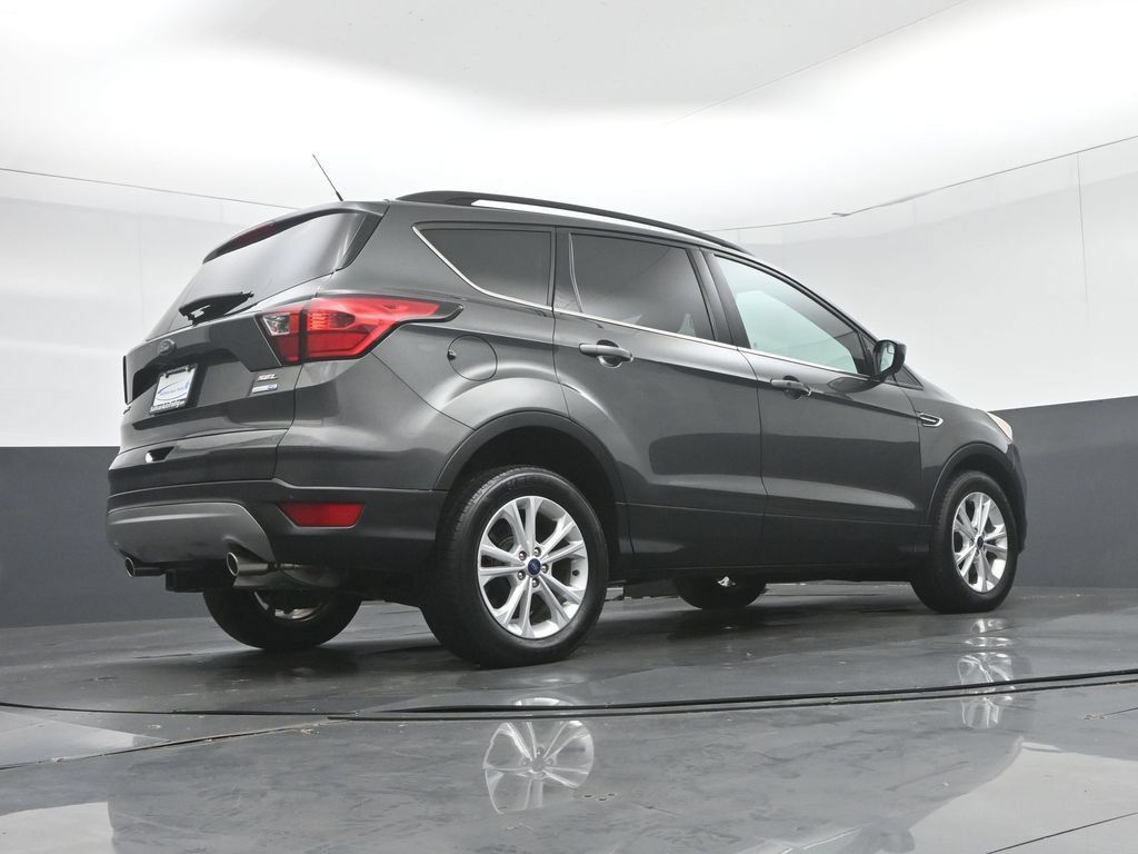 Used 2019 Ford Escape SEL AWD/4WD image 58