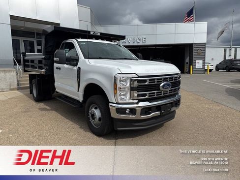 New 2025 Ford F350 XL w/ XL Chrome Package AWD/4WD image 1