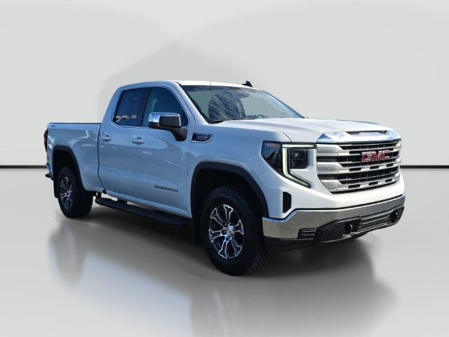Used 2022 GMC Sierra 1500 SLE w/ X31 Off-Road Package AWD/4WD image 7