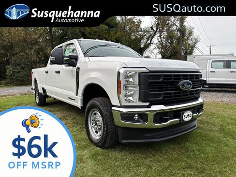 New 2026 Ford F250 XL w/ FX4 Off-Road Package AWD/4WD image 1