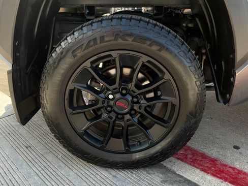 Used 2025 Toyota Tundra SR5 w/ SR5 Premium Package RWD image 9