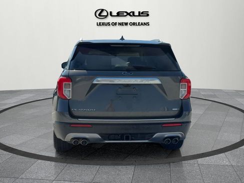 Used 2020 Ford Explorer Platinum w/ Premium Technology Package image 6