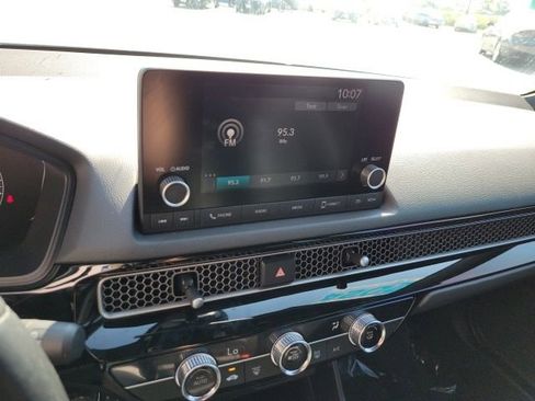 Used 2024 Honda Civic Sport image 18