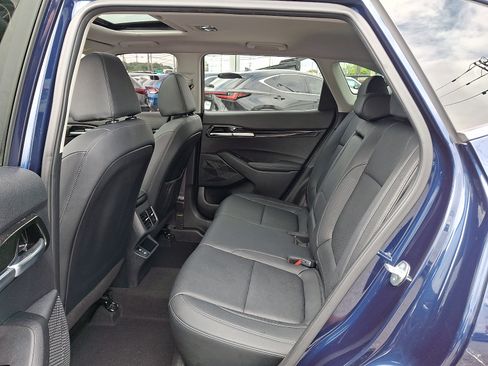 Certified 2024 Kia Seltos SX w/ SX Sunroof Package AWD/4WD image 10