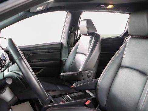 Used 2024 Honda Odyssey Sport image 24