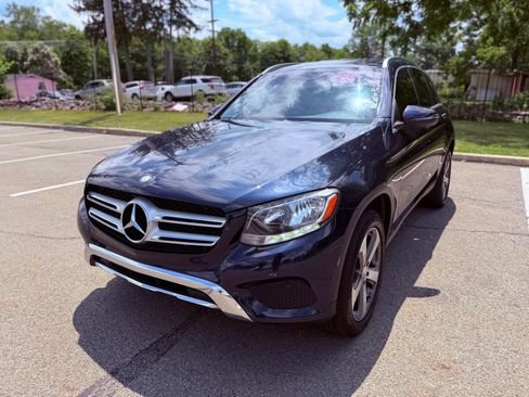 Used 2016 Mercedes-Benz GLC 300 image 3