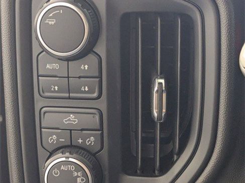 Certified 2024 Chevrolet Silverado 1500 Custom Trail Boss w/ LPO, Dark Essentials Package image 16