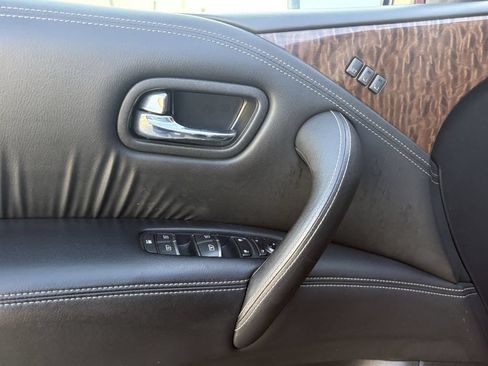 Used 2018 Nissan Armada SL w/ Moonroof Package RWD image 11