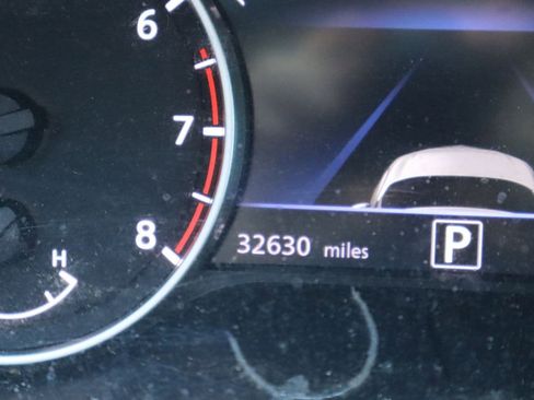 Used 2024 Nissan Sentra SV w/ All-Weather Package FWD image 10